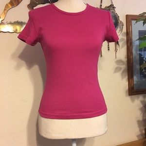 Sierra Madre basic hot pink t shirt NWOT M